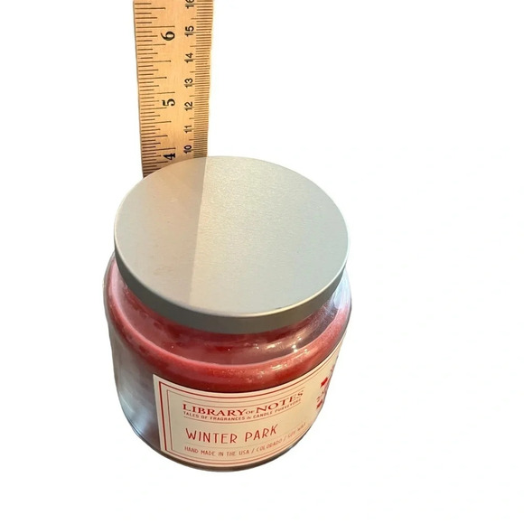 New Library of Notes Winter Park Candle Made in Colorado - Picture 4 of 5